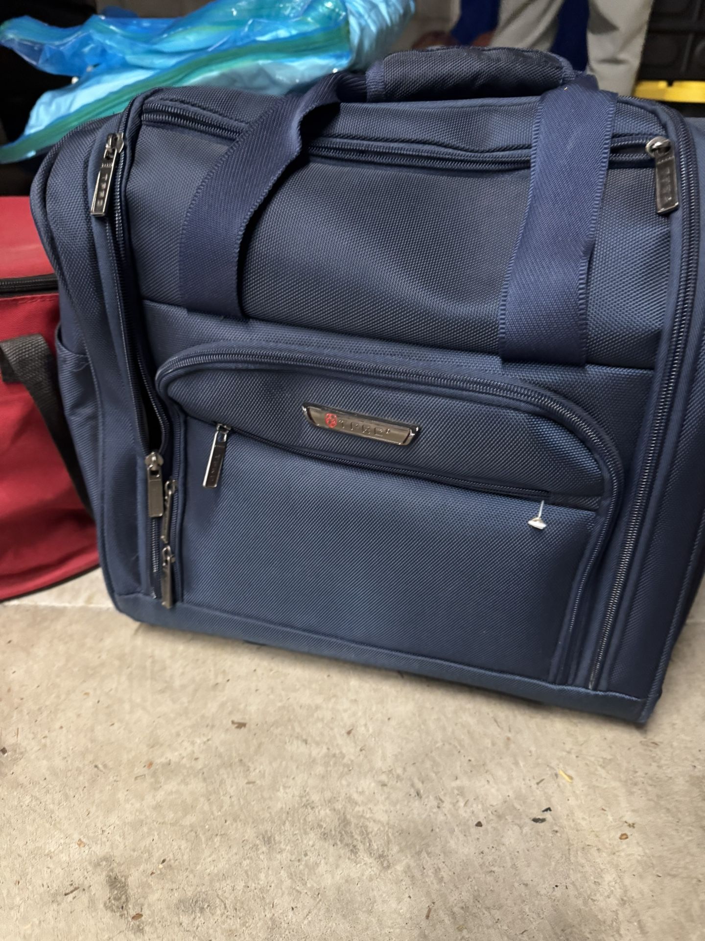 TPRC Smart Under Seat Carry-On Luggage