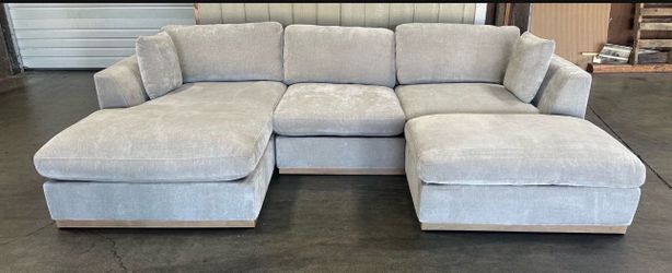 Henredon Caley Reversible Sofa Chaise with Ottoman