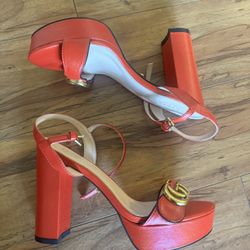 Red Heeled Sandals Never Worn 9 Size
