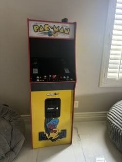 Pac-Man Game Machine