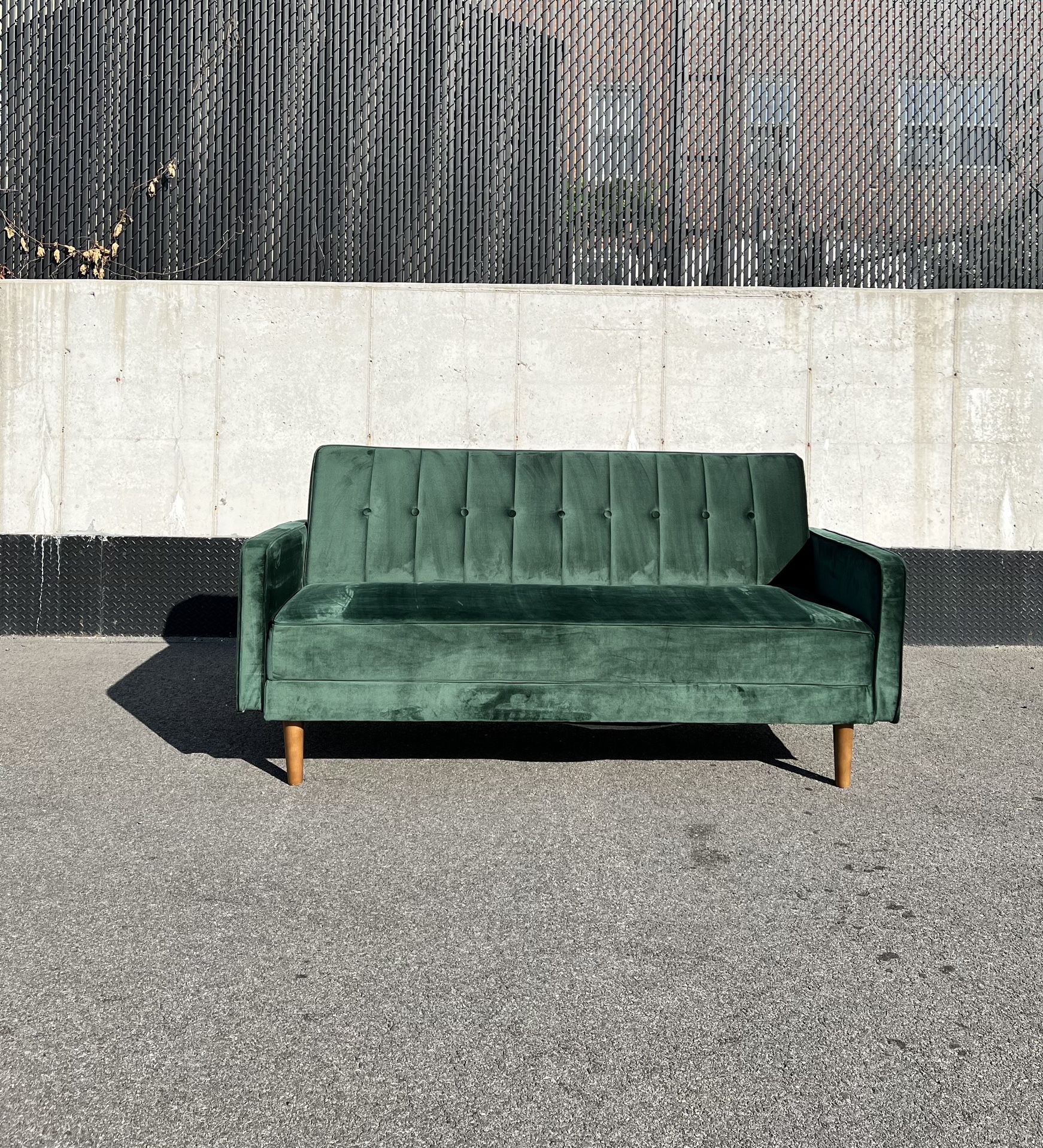 Free Delivery 🚚 NYC Emerald Green Futon  Sofa / Couch 