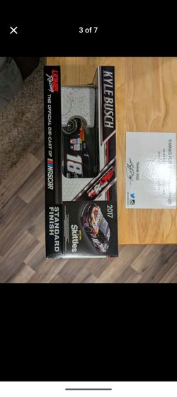 Kyle Busch #18 Skittles Sweet Heat Signed Diecast 1:24 1 of 72 — Ships US