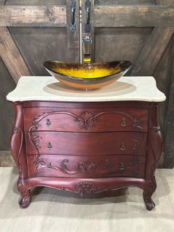 💎37” Gorgeous antique surface vanity sink💎
