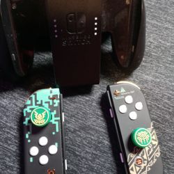 Official Nintendo Switch Custom Zelda Themed Joycons