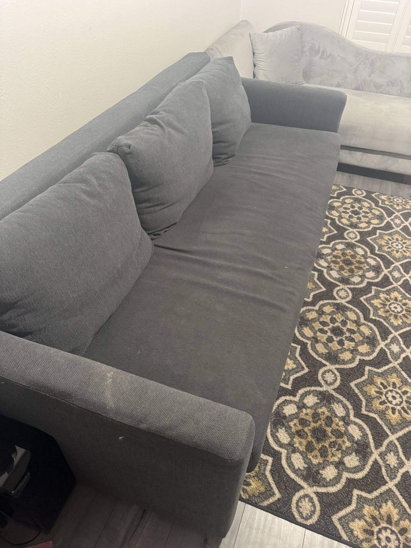 Free Couch /sleeper