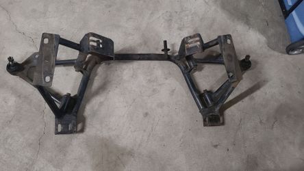 MUSTANG FOXBODY/SN95 Tubular K-Member and A-Arms 79-95