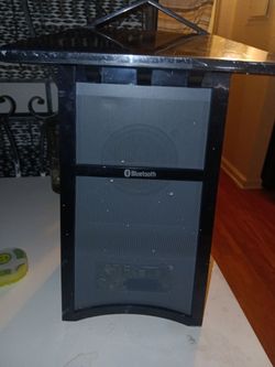 Bluetooth lantern speaker