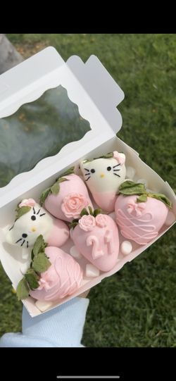 Hello Kitty Strawberry