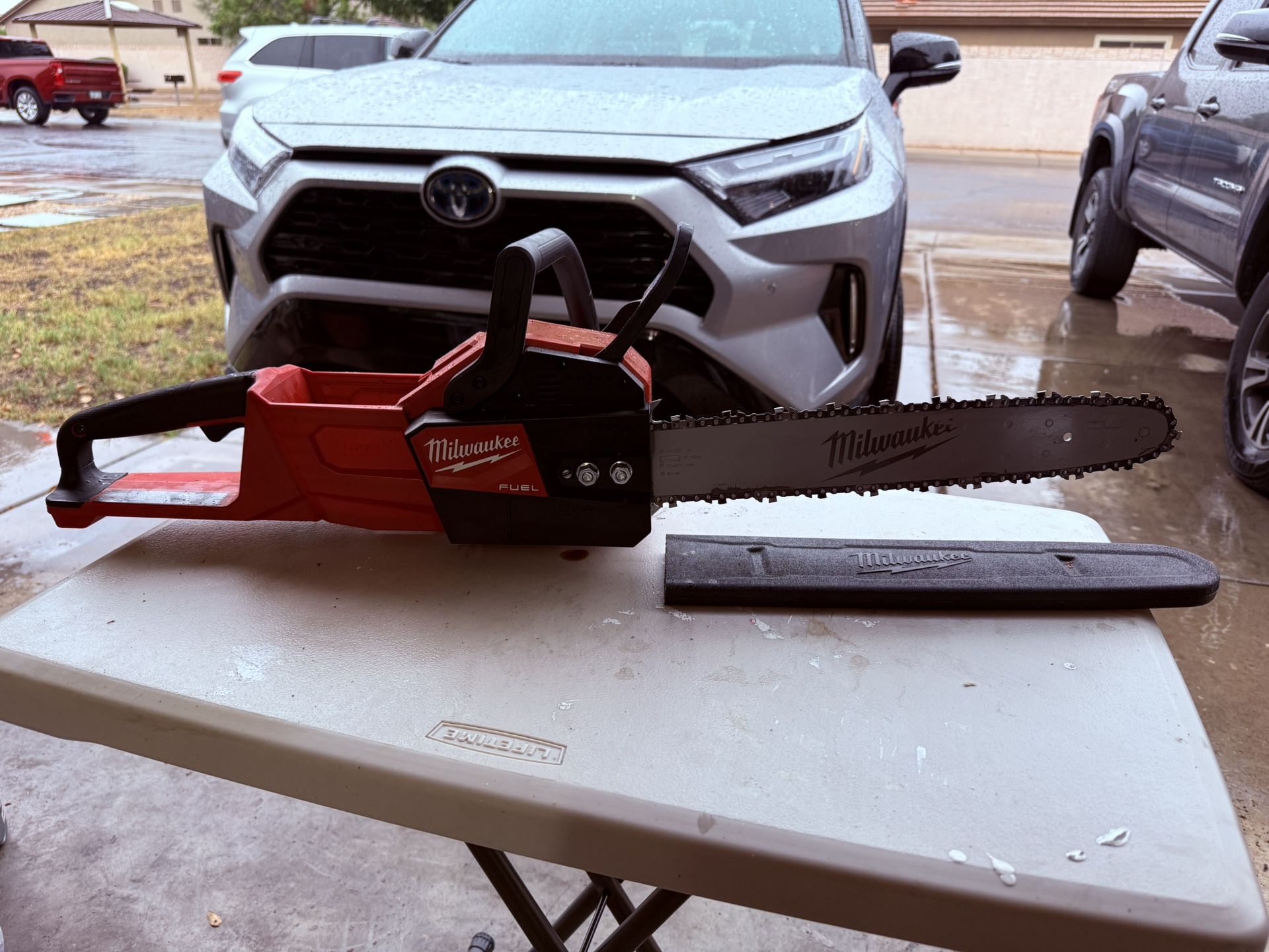 Milwaukee Fuel M18 Chainsaw