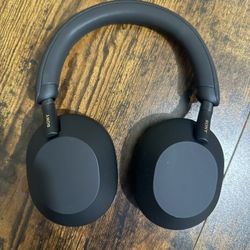 Sony WH-1000XM5 Headphones