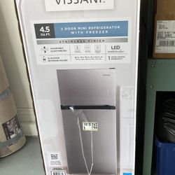 Mini Refrigerator 