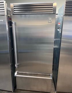 HESTAN 36”WIDE BUILT IN STAINLESS STEEL BOTTOM FREEZER REFRIGERATOR