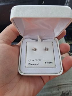 14k white gold diamond earrings
