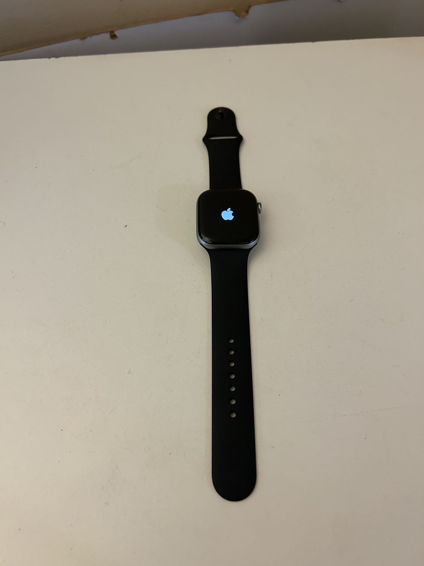 Apple Watch Series 11 46mm GPS – Excellent Condition