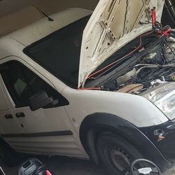 2010 Ford Transit Connect  For Parts 