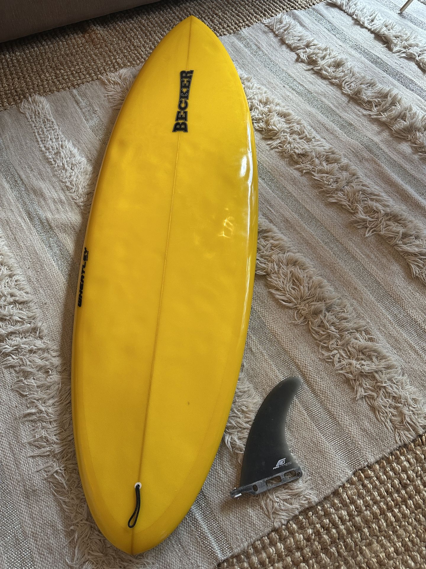 Becker 5’7 Single Fin Surfboard