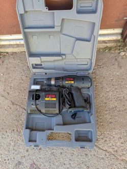 12 V Ryobi Drill