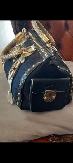 VERY BEAUTIFUL ELEGANT LUXURY AUTHENTIC VERSACE HANDBAG