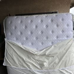 California King Mattress with Box Springs 