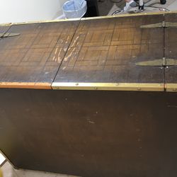 Antique portable bar