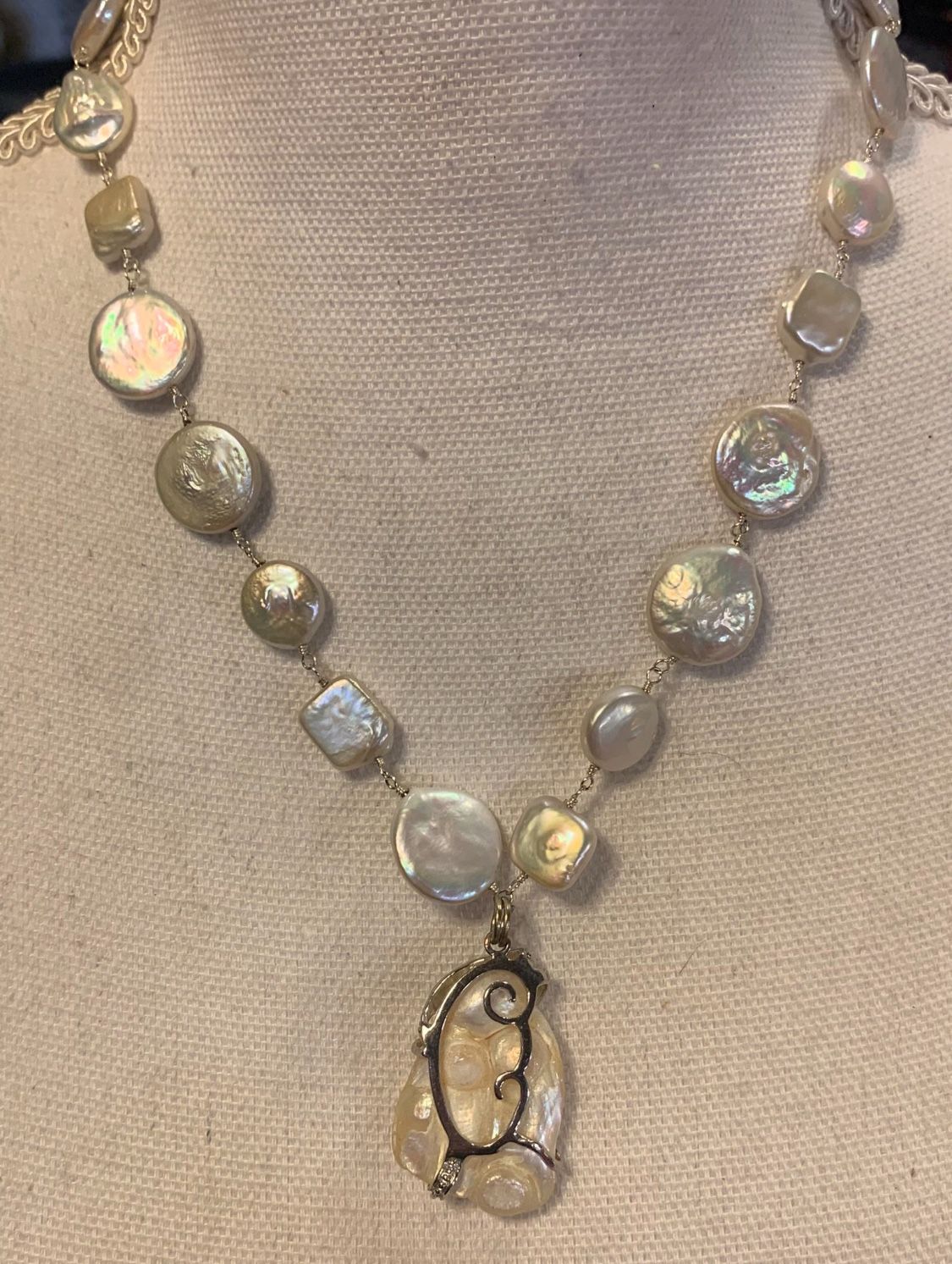 Beautiful Flat Coin Pearl Necklace with 925 Sterling Silver