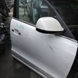2011 Audi Q5 Right Front Door 