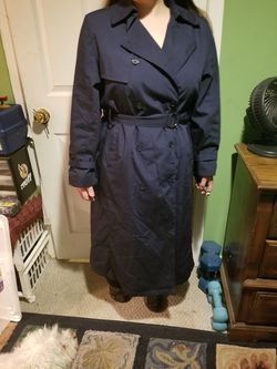 London fog trench coat (make offer)