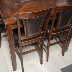 High Top Table 4 Chairs