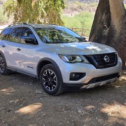 Nissan Pathfinder 2019 Rock Creek Edition 