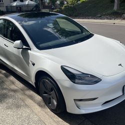 2023 Tesla Model 3 clean Title 1 Owner FSD capability Rebate 