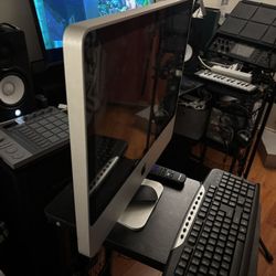 iMac (20-inch Mid 2007) Processor 2 GHz Intel Core 2 Duo (local pick up only)