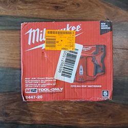 Milwaukee M12™ 3/8" Crown Stapler