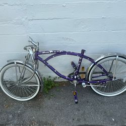 Purple Bratz Cruiser Bike 20” – Rolls Fine – Needs Handlebar