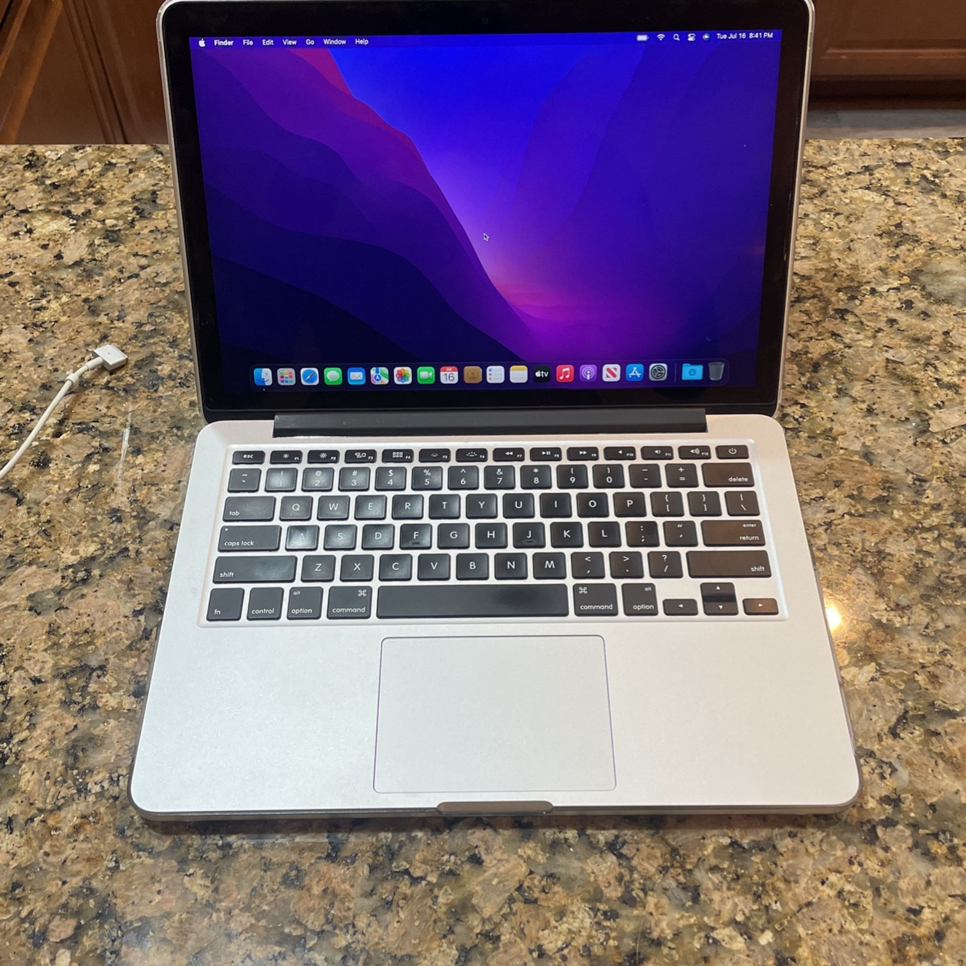 MacBook Pro 13 Inch
