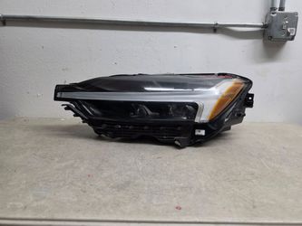 Left headlight volvo xc60 2018 2019 2020 2021 2022 2023 2024 2025 2026