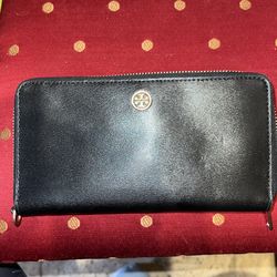 Tory Burch Leather Wallet.