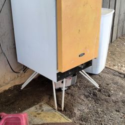 Selling A Mini Fridge