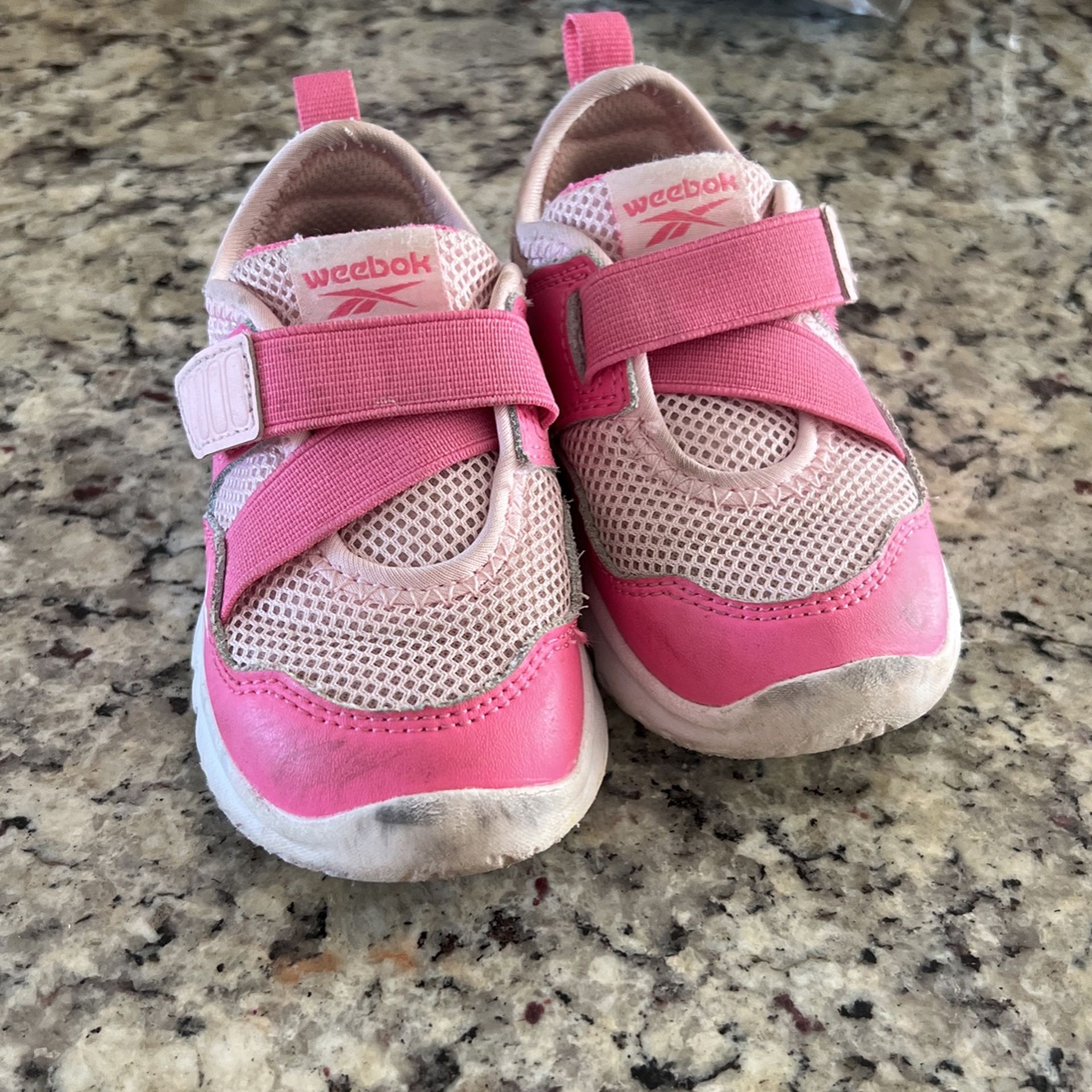 Reebok Size 6 For Toddler 