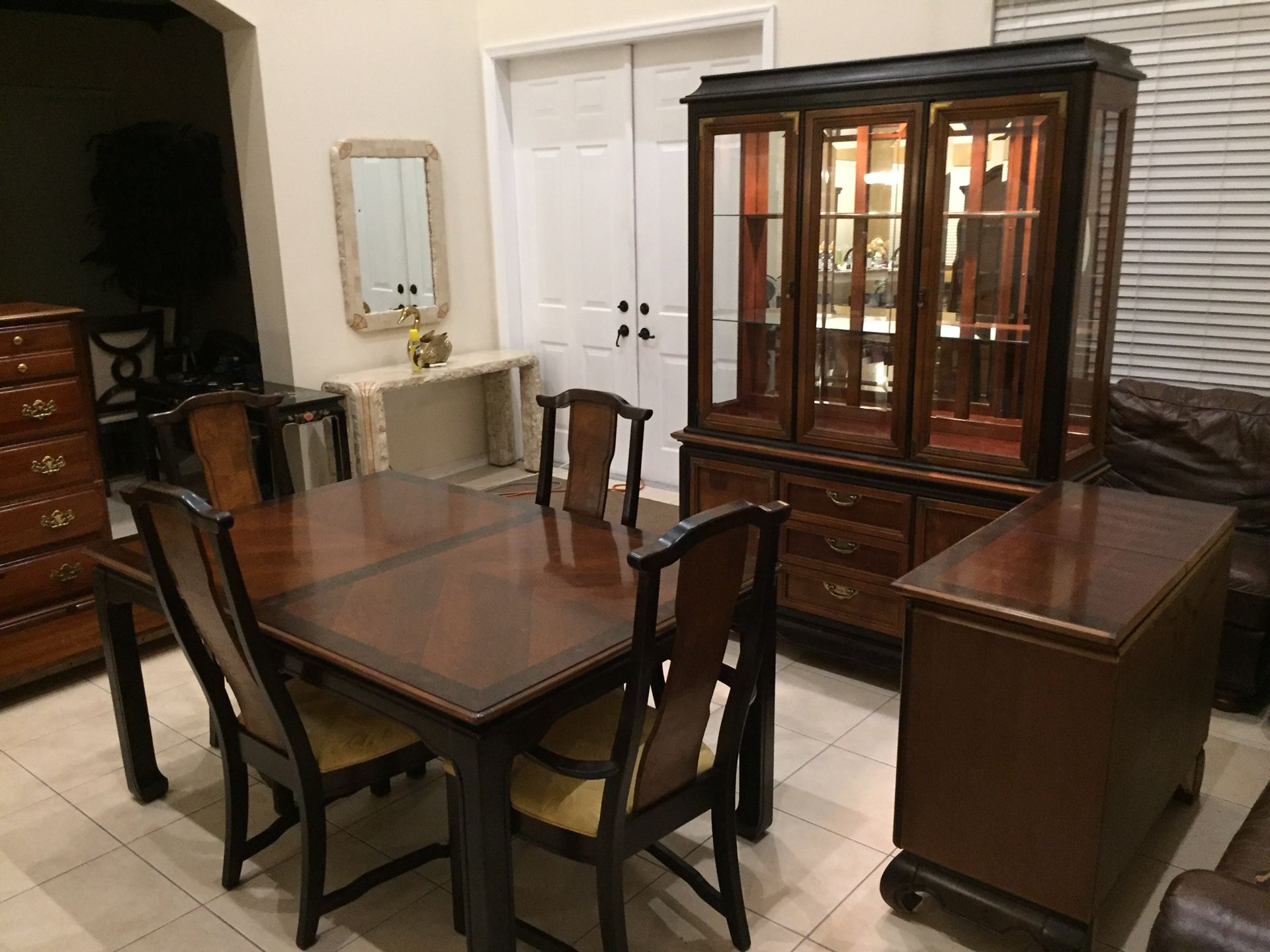 Broyhill Furniture Dining Set with Lighted China Cabinet, Server and Table with (2) leaves and (4) chairs.