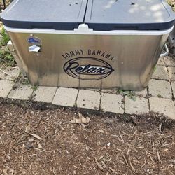 Tommy Bahama Cooler