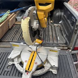 Miter Saw Dewalt 12 