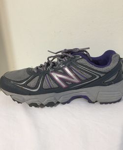 New Balance 412 v2 Womens Size 9.5 Gray Outdoor All Terrain Trail