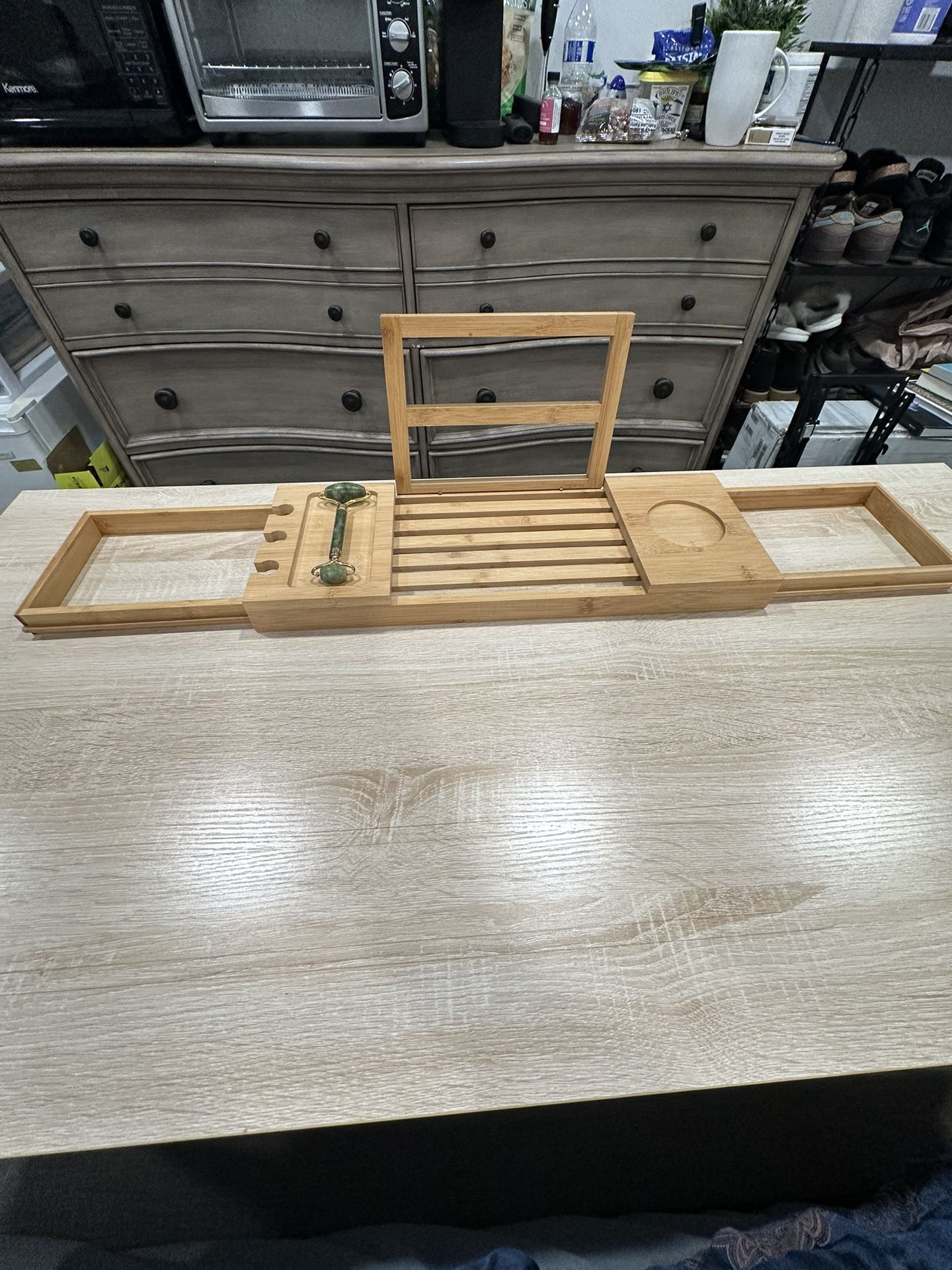 Bed Tray Table Bathtub Caddy Stand Shower Drink Book Holder With Extending Sides and JADE FACIAL ROLLER