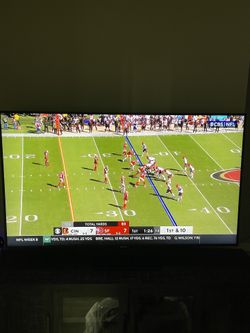 Samsung 65” Smart Tv