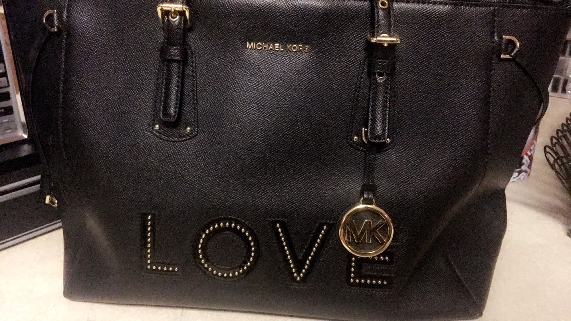 MICHAEL KORS BEAUTIFUL FALLING IN LOVE ❤️