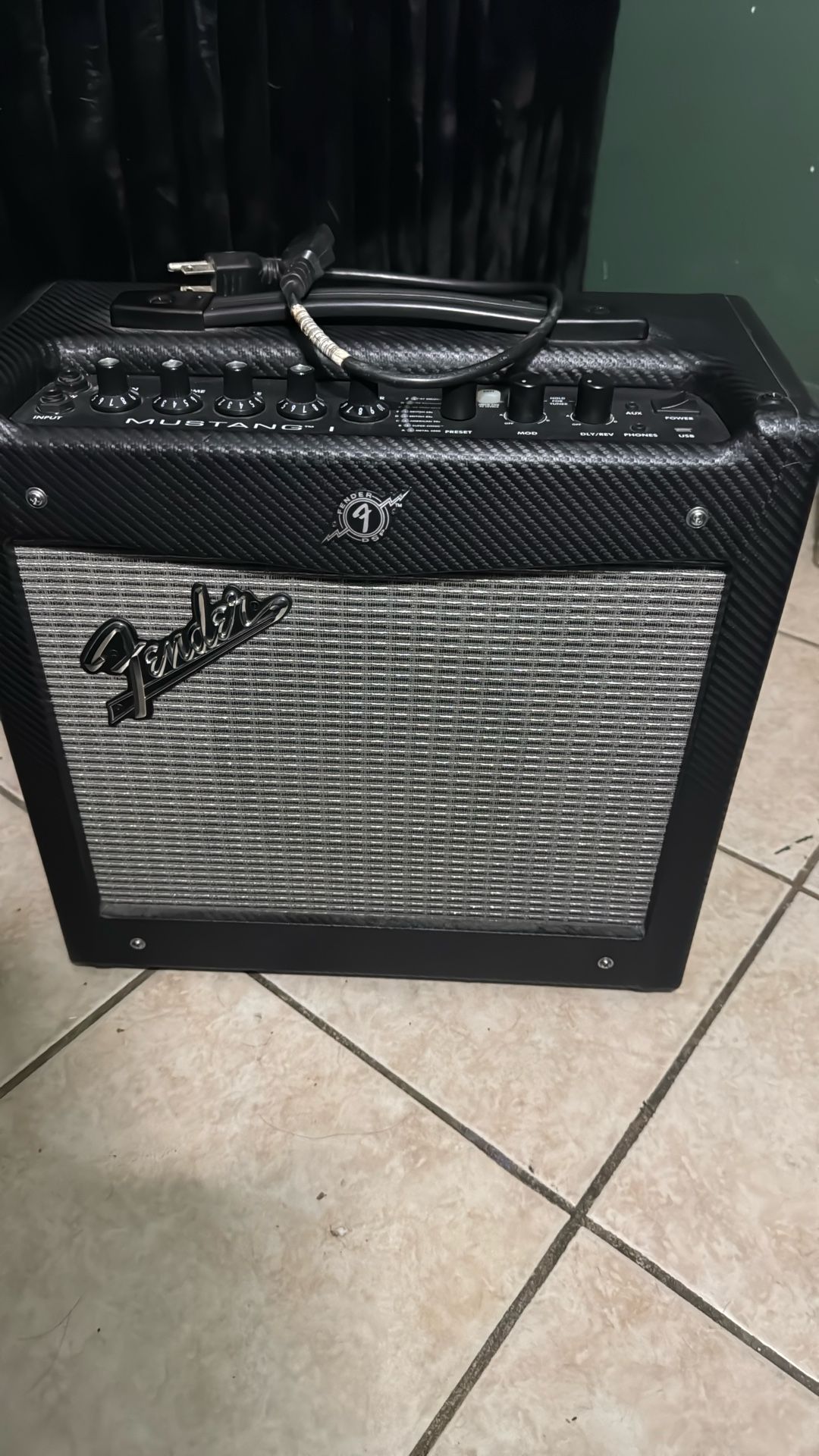 Fender Mustang 1 70w