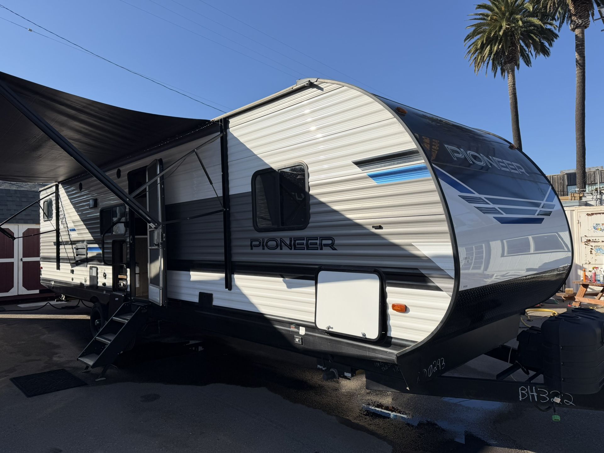 2022 Hearltand Pioneer BH322 Travel Trailer RV