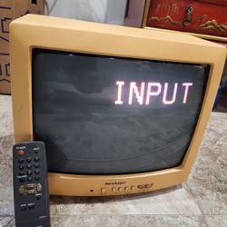 Sharp CRT TV – Model 13N-M150B | Perfect for Retro Gaming