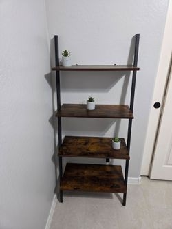 Step Shelves