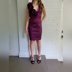 Grape Bodycon Mini Satin Taffeta Cocktail dress with floral embellishments size4 